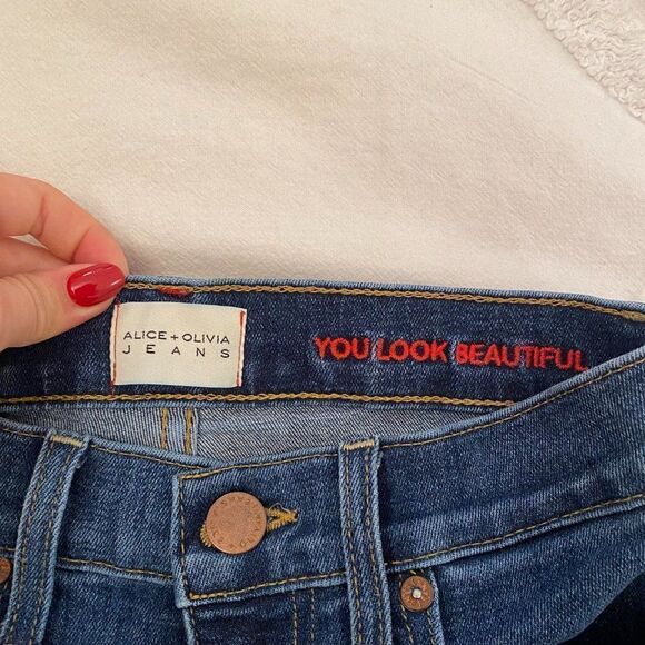 Alice + Olivia Beautiful High Rise Bell Flare Jeans in Soho Blues - Picture 4 of 9